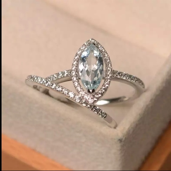 New Marquise Cut Women’s 925 Silver Ring - Picture 4 of 6